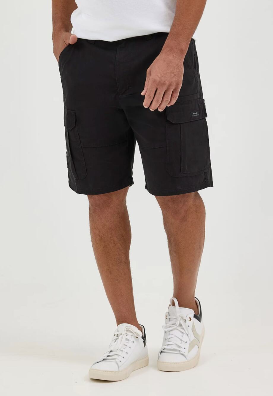 Mens WRANGLER Five Star Relaxed Fit 10" Black Cargo Shorts | Size 46 | NWT